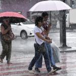 Sob alerta da Defesa Civil, BH terá sábado de chuva forte e queda de temperatura
