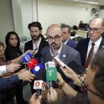 Simões e Aro: pode haver troca no candidato ao Governo de Minas?