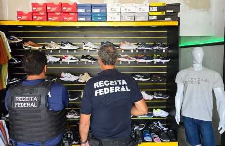 Comércio irregular é alvo de operação contra contrabando no Sul de Minas.