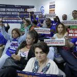 Trabalhadores da Copasa aprovam greve por tempo indeterminado contra PEC do Referendo