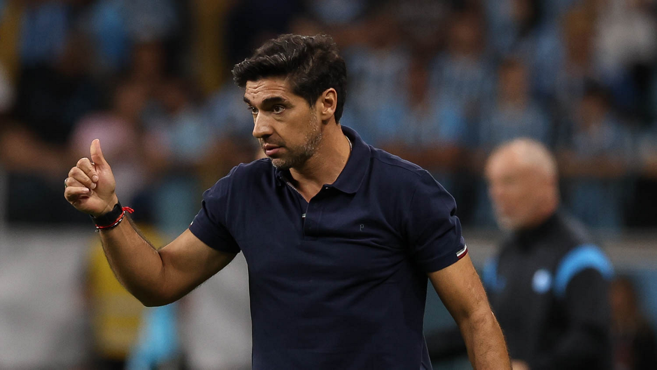 Abel Ferreira toma decisão sobre futuro no Palmeiras antes da Libertadores