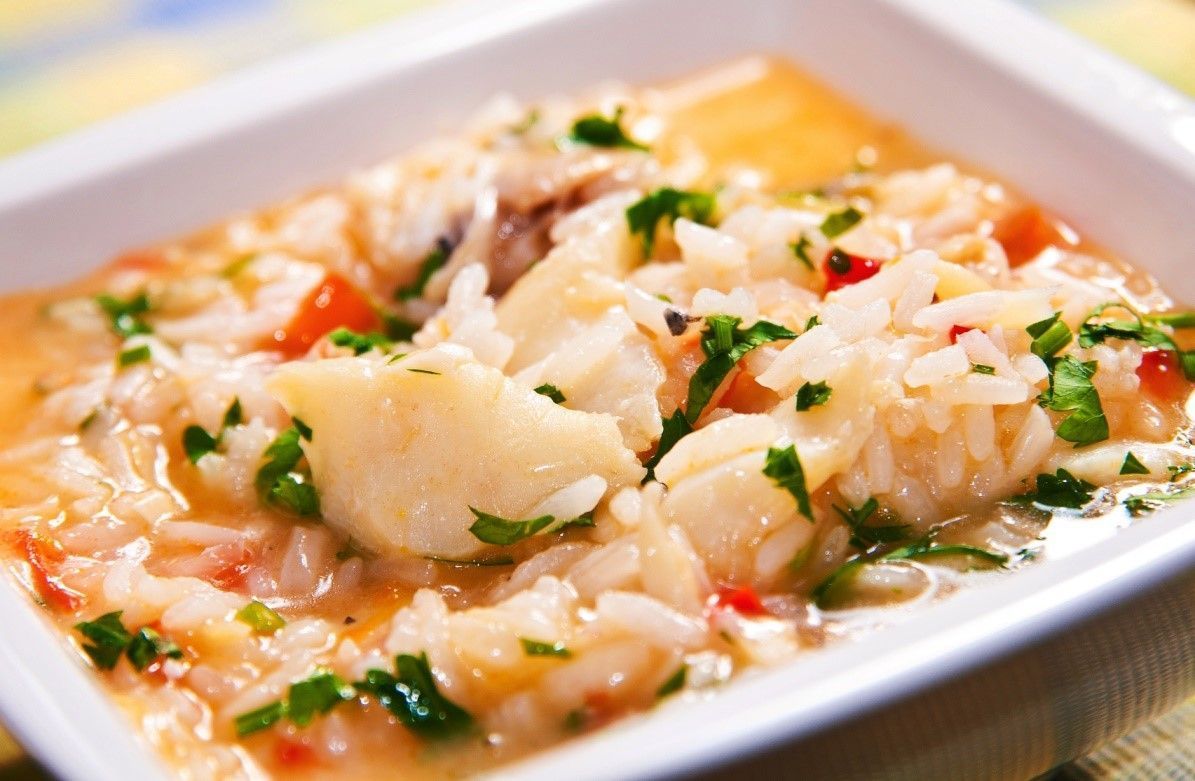 Receita de arroz com bacalhau desfiado para a Sexta-feira Santa