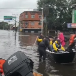 Vídeo: nível da água sobe e moradores precisam deixar casas novamente em Canoas (RS)