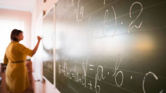 28 de abril: Dia Mundial da Educação