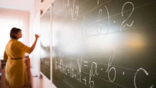 28 de abril: Dia Mundial da Educação