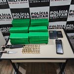 PM de Campos Gerais encontra 25 kg de maconha em carro