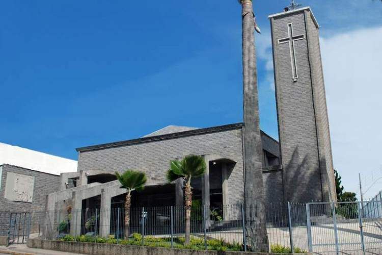 Dozenário de Fátima: Aparição da Santa é relembrada e homenageada com missas especiais em Varginha