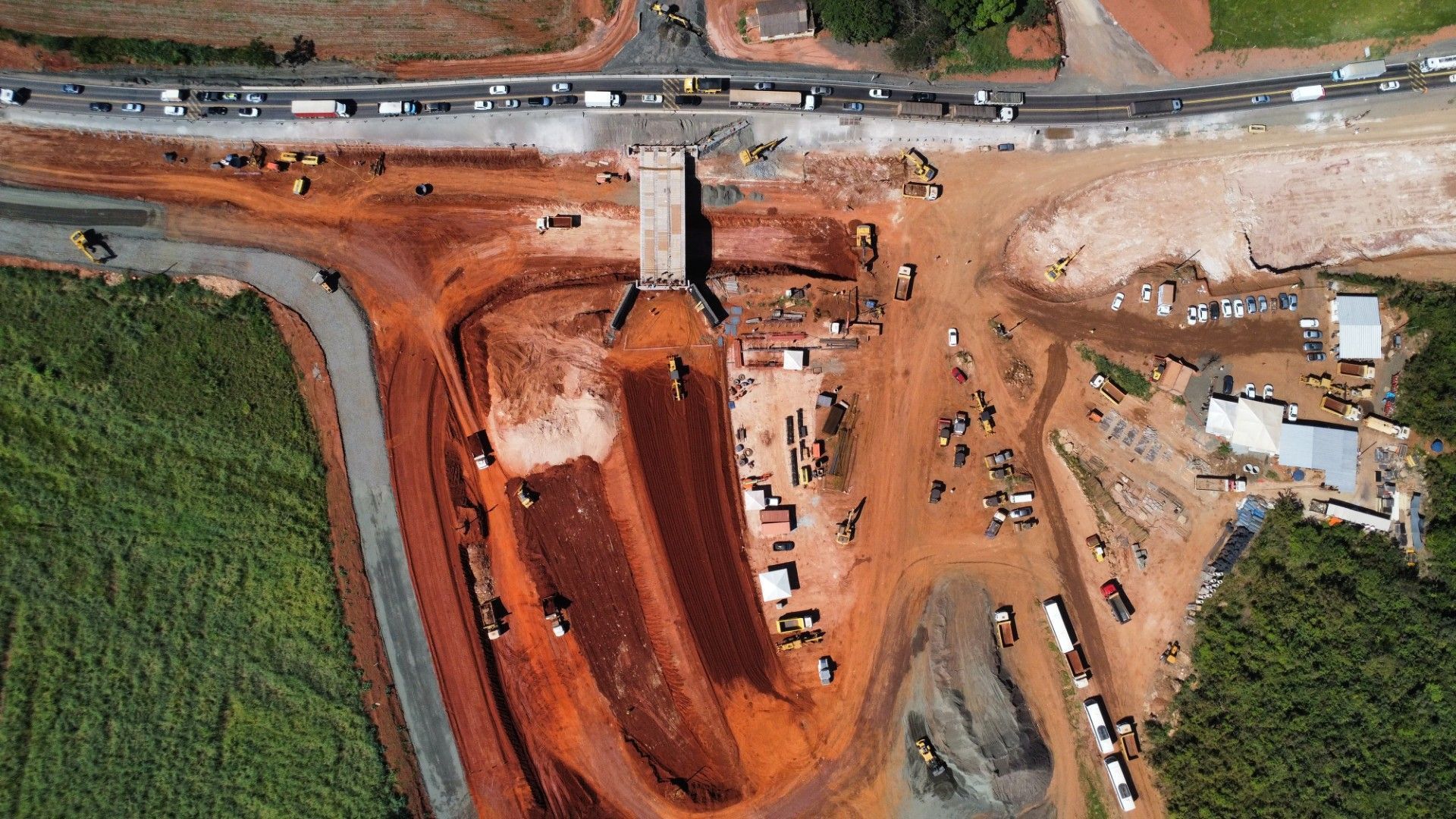 Trecho da MG-050 será interditado nesta terça-feira
