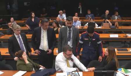 Deputado passa mal e Conselho de Ética encerra a sessão