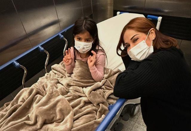 Maíra Cardi desabafa sobre cirurgia da filha com Arthur Aguiar: ‘Muito sofrimento’