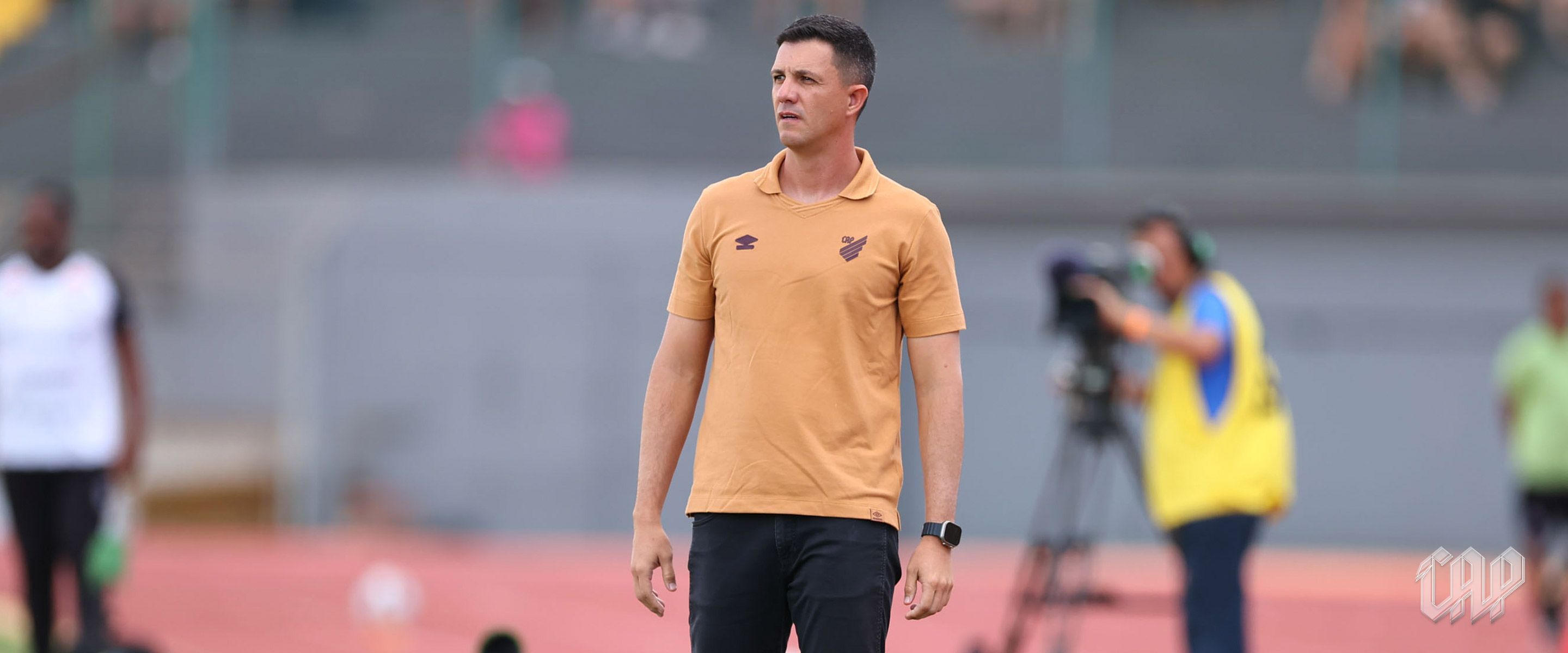Athletico-PR: Barbieri manda recado sobre Mastriani após polêmica