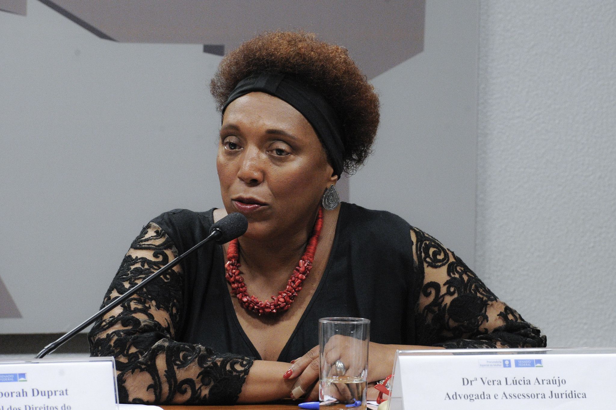 AGU pede que PF abra investigação sobre suposto caso de racismo contra ministra do TSE