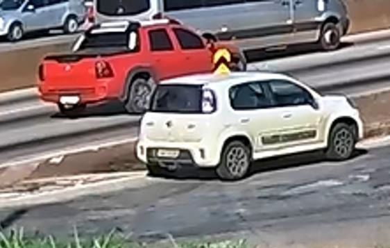 Pai de Melissa disputou racha antes de criança ser morta na Fernão Dias, diz PC