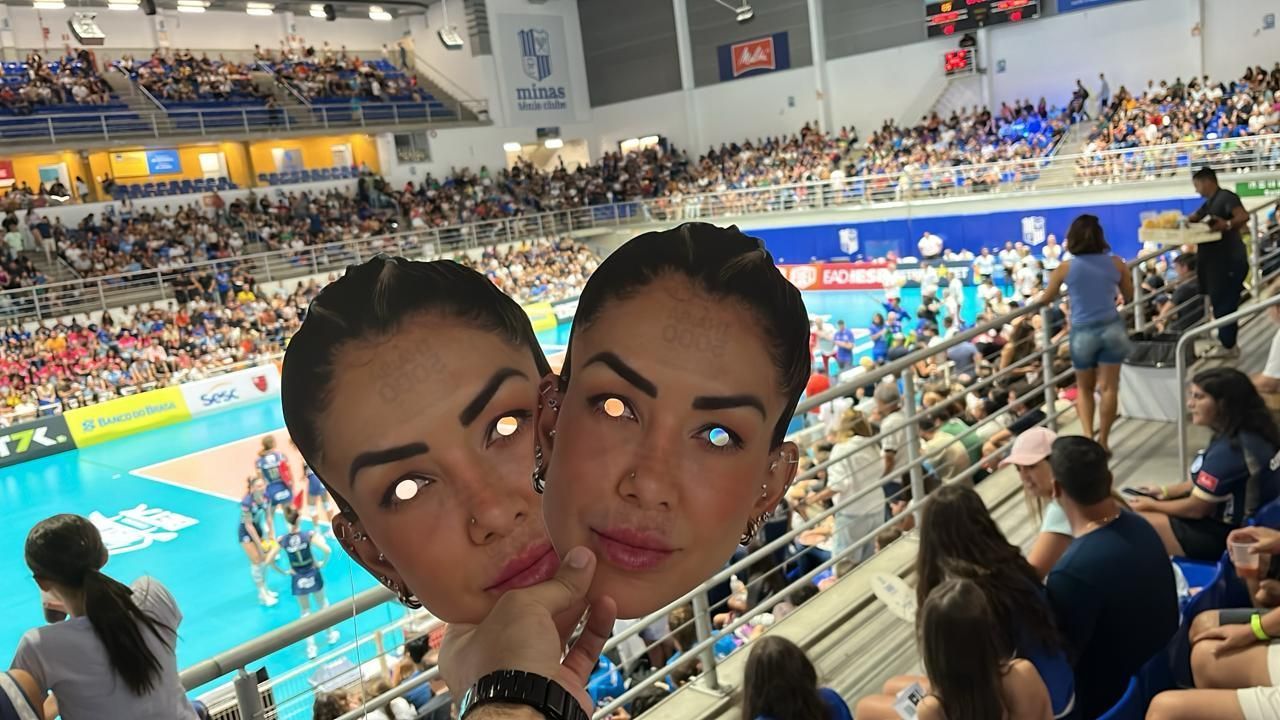 Perto dos 5 mil pontos, Thaisa 'vira máscara' em jogo do Gerdau Minas; veja fotos