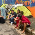 Marília Campos (PT) visita projeto que distribui barracas para moradores de rua em Contagem