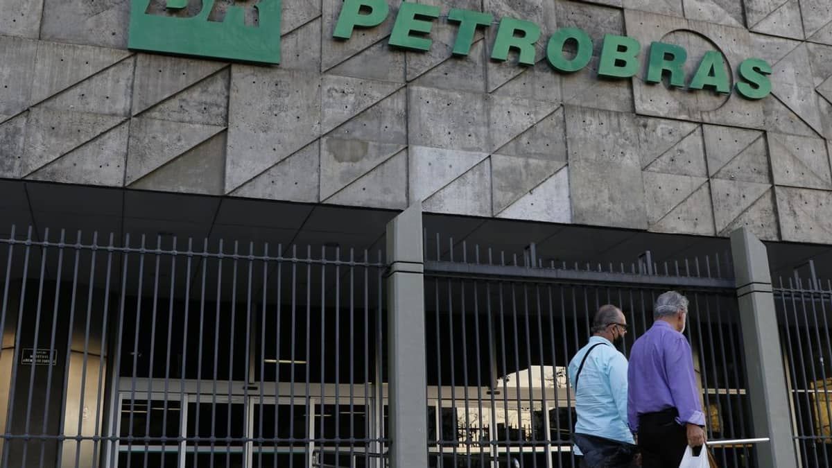 Petrobras tem produção operada de óleo e gás recorde no 3º trimestre