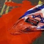 Reféns mortos por engano pelo Exército de Israel em Gaza agitavam bandeira branca