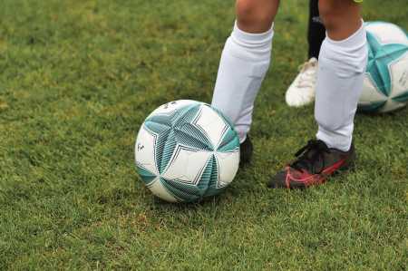 Jogos deste sábado mostram o talento das categorias sub-11 a sub-17 em partidas da Associação Instituto Bola Preta.