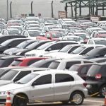 Ao menos 1 a cada 10 brasileiros querem se desfazer do carro em 2023, afirma pesquisa