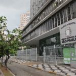 Câmara de SP aprova projeto que prevê multa de R$ 17,6 mil a quem doar comida na rua