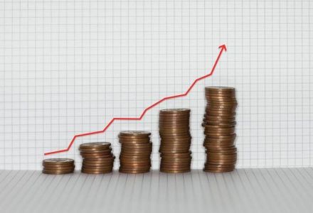 Aumento dos juros pode prejudicar pequenos negócios e enfraquecer crescimento, dizem analistas | CNN Brasil