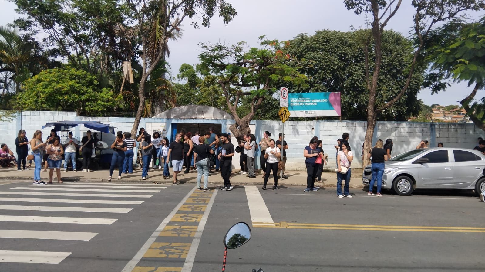 Cancelamento de concurso em Contagem afeta candidatos de outros estados: 'Vim do ES'