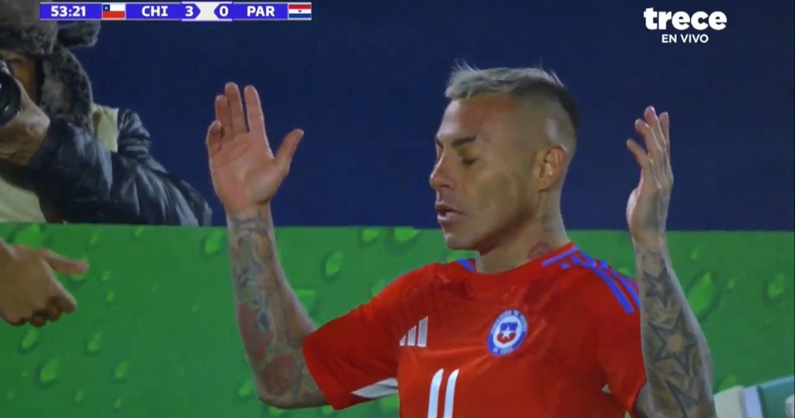Com gol de Eduardo Vargas, do Atlético, Chile goleia Paraguai em amistoso