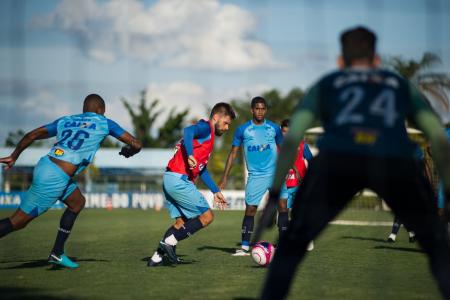 Rafa Sobis em treinamento na Toca II, em Belo Horizonte