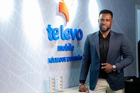 Sérgio Brito, ex-morador de rua e fundador da 'Te Levo'