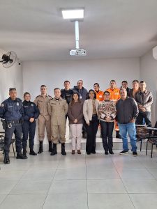 PM, Bombeiros, GCM e vários departamentos da Prefeitura participaram da reunião