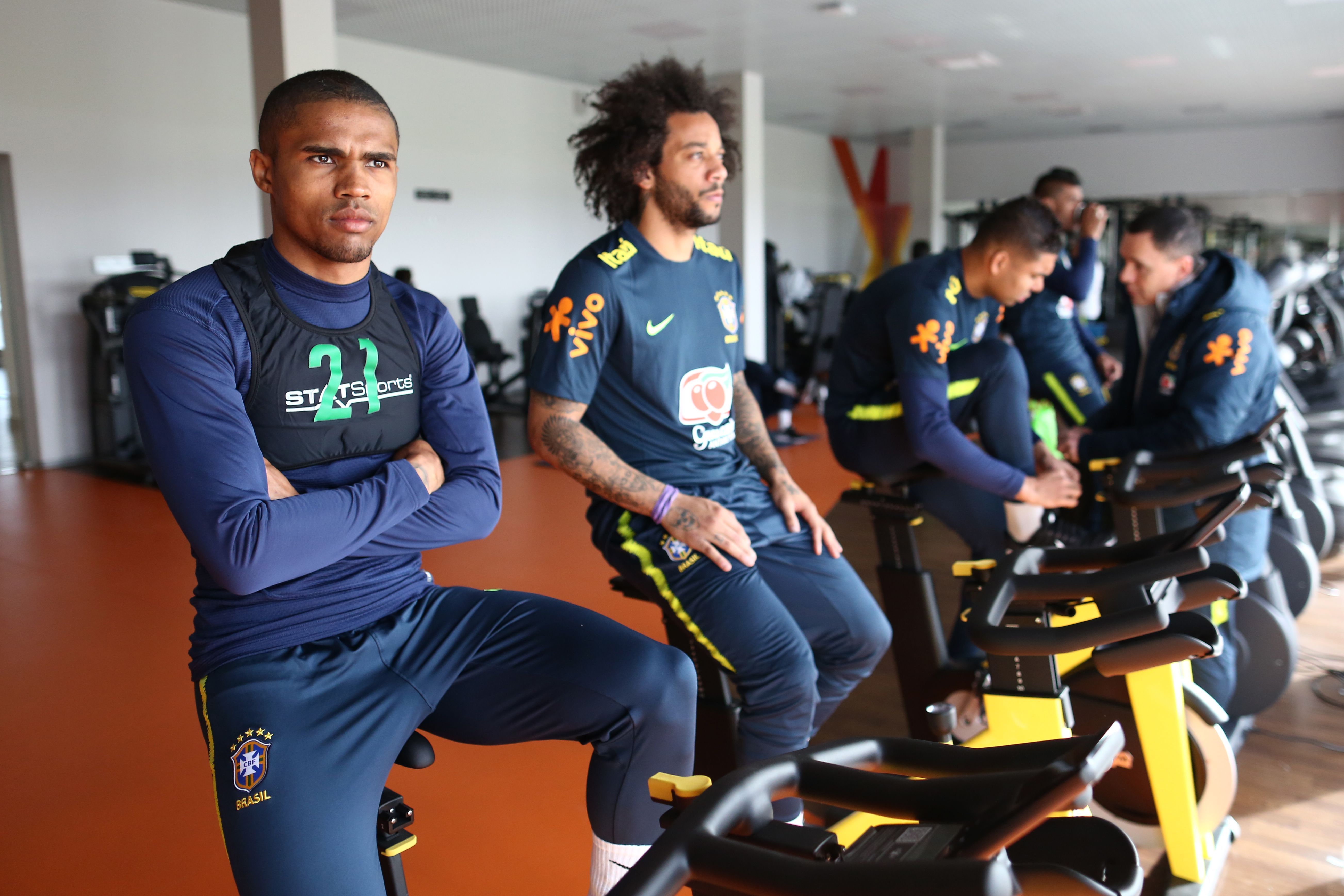 Jogador ex-Seleção Brasileira surpreende e abre conta no Only Fans