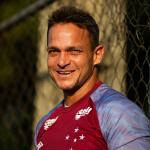 Cruzeiro encaminha retorno do preparador de goleiros Robertinho