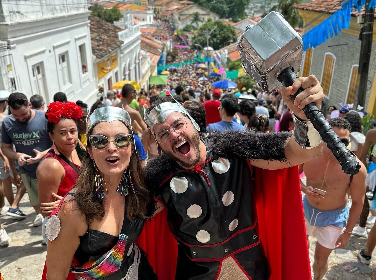 Thor, Round 6 e mais: Fátima Bernardes e Túlio mostram criatividade nas fantasias de Carnaval