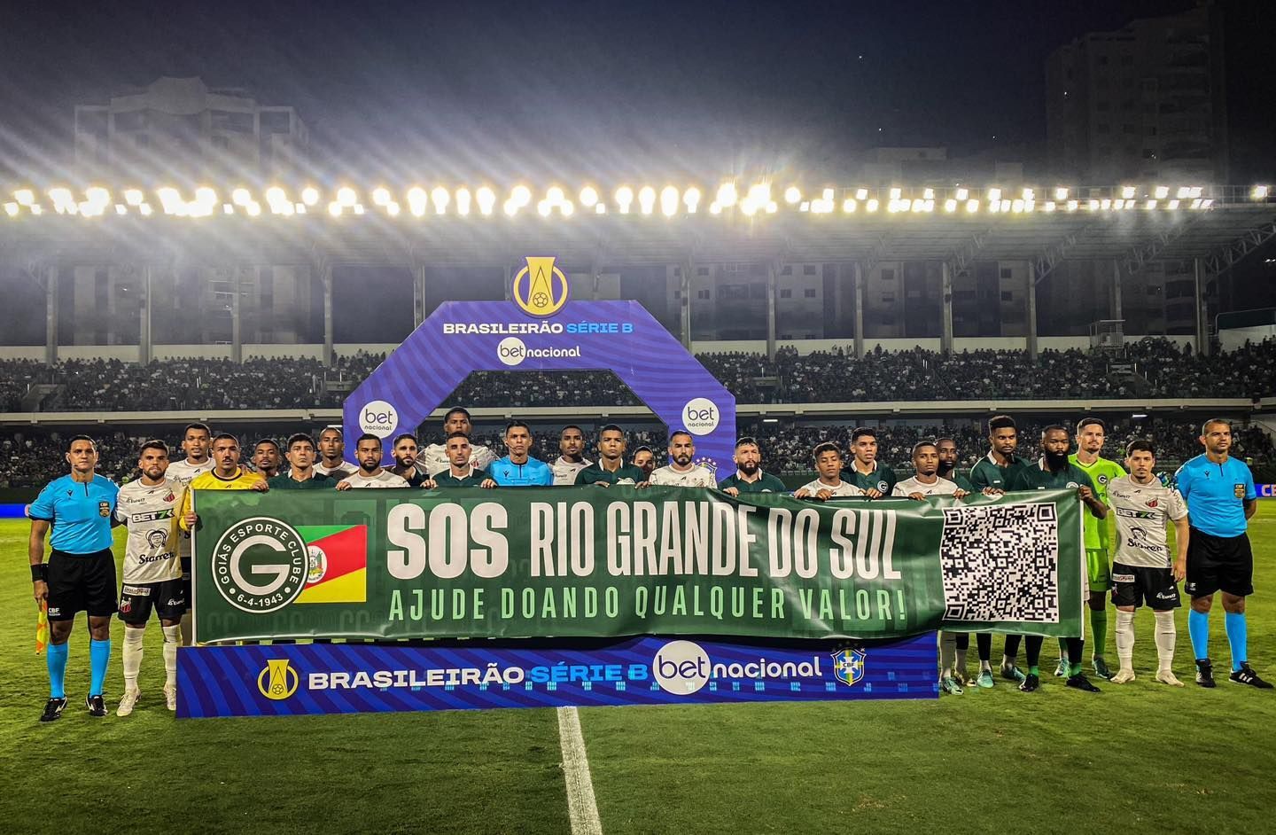 Goiás vence Ituano e assume a liderança da Série B; CRB bate a Chape em casa