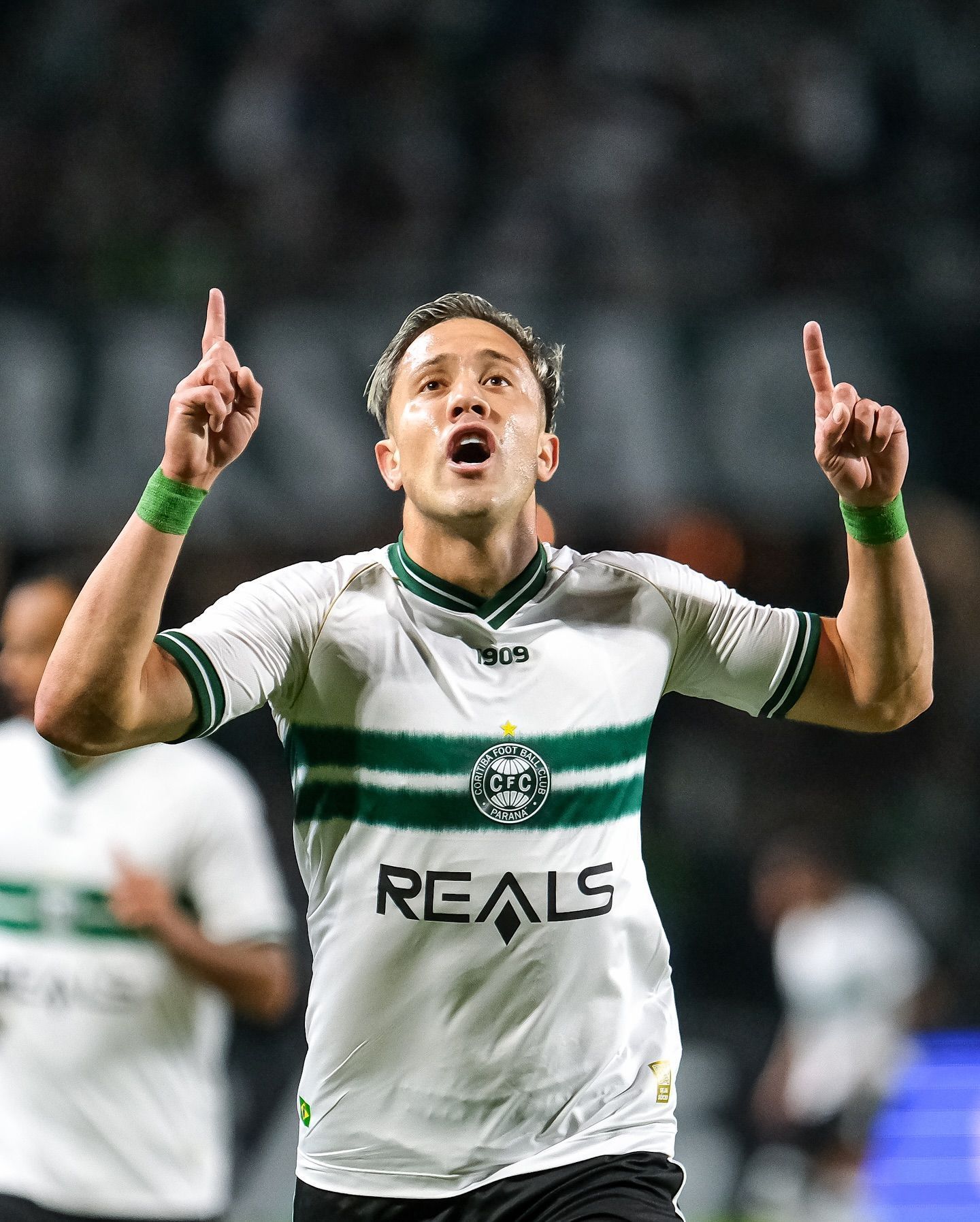 Coritiba 4 x 2 Ituano: veja golaço de antes do meio de campo e melhores momentos