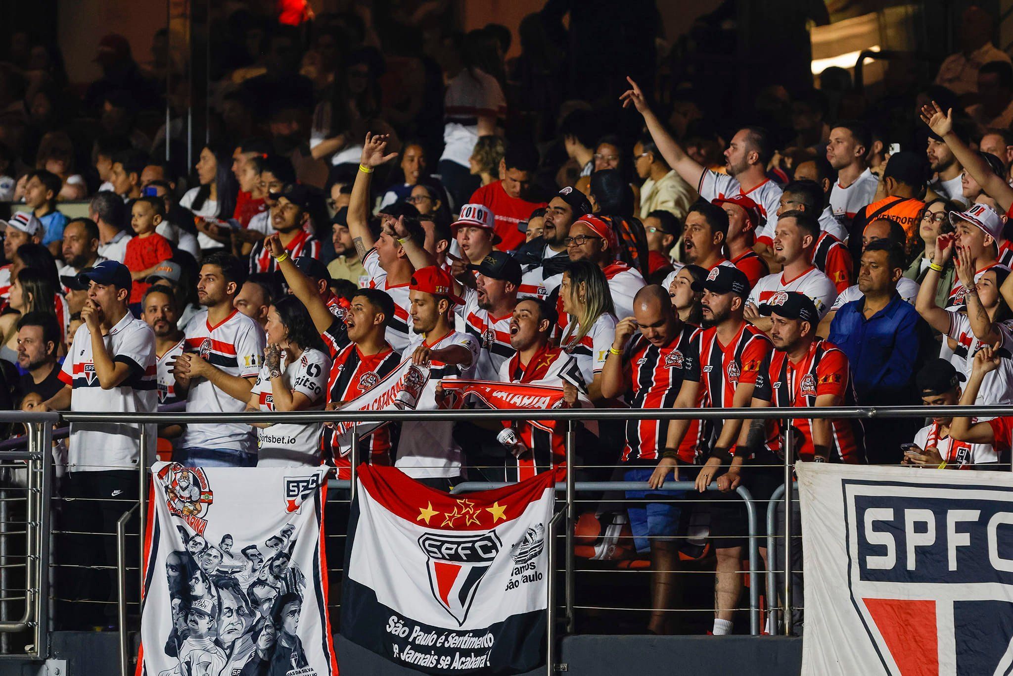 Vai lotar? São Paulo anuncia parcial de ingressos vendidos para jogo com Atlético