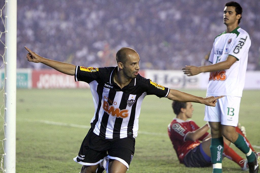 Marques revela grande arrependimento na carreira em despedida no Atlético