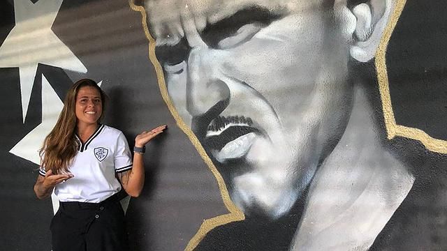 Quem é Hanna Santos, suposta namorada de Artur Jorge e neta de ídolo do Botafogo