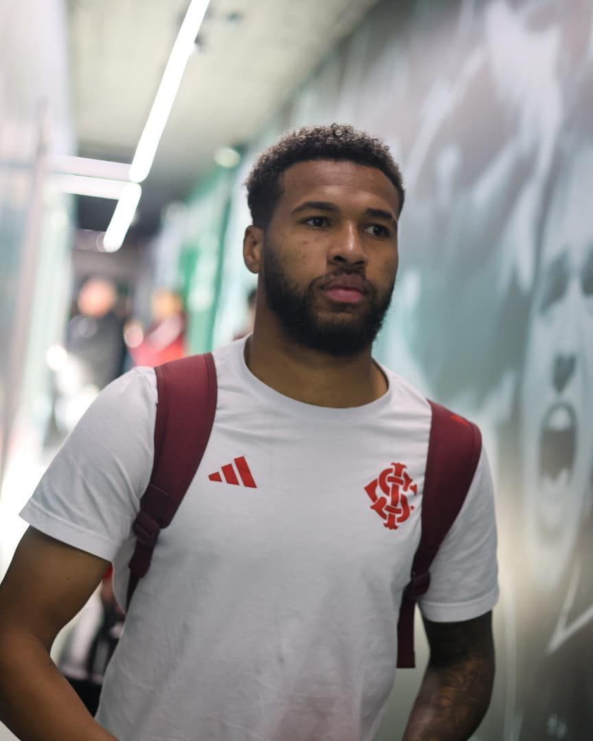 Wesley explica por que não foi bem no Cruzeiro e deu certo no Inter