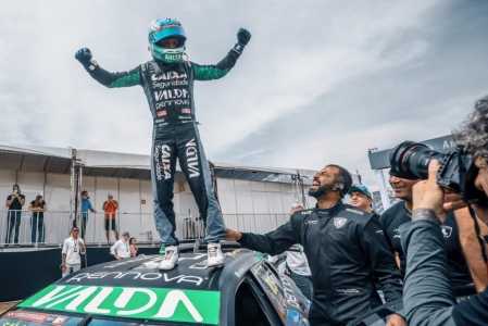 Guilherme Salas comemora vitória conquistada neste domingo (28)