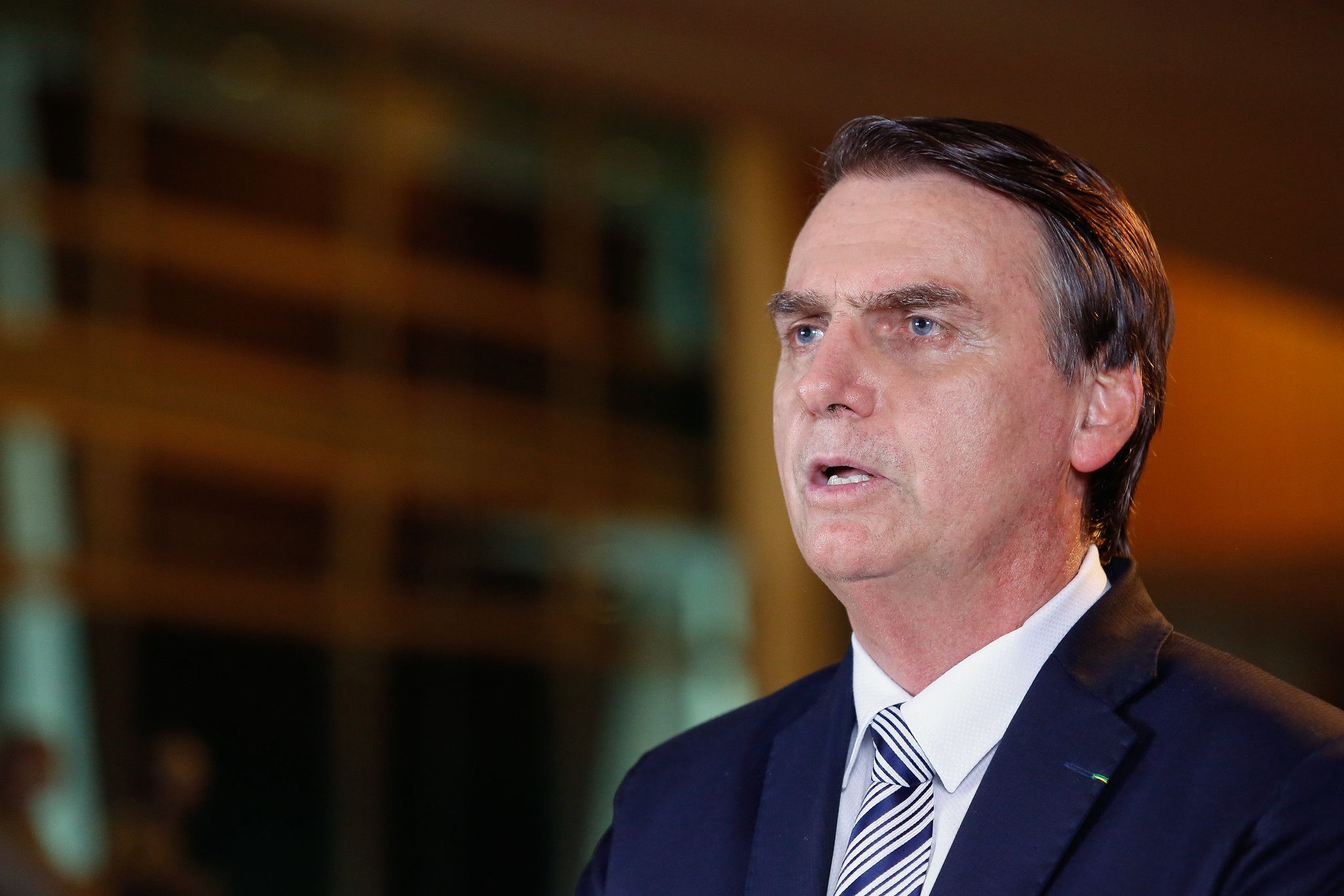 Bolsonaro diz que presidente pensar em Estado de Sítio de forma legal 'não é crime'