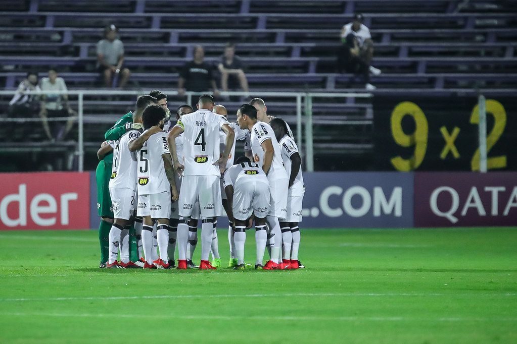 Última vitória do Atlético no Uruguai teve show de camisa 10