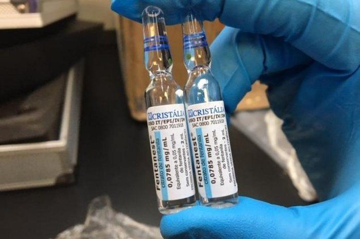 China e EUA discutem reduzir a produção de fentanil, opioide mais potente que a heroína