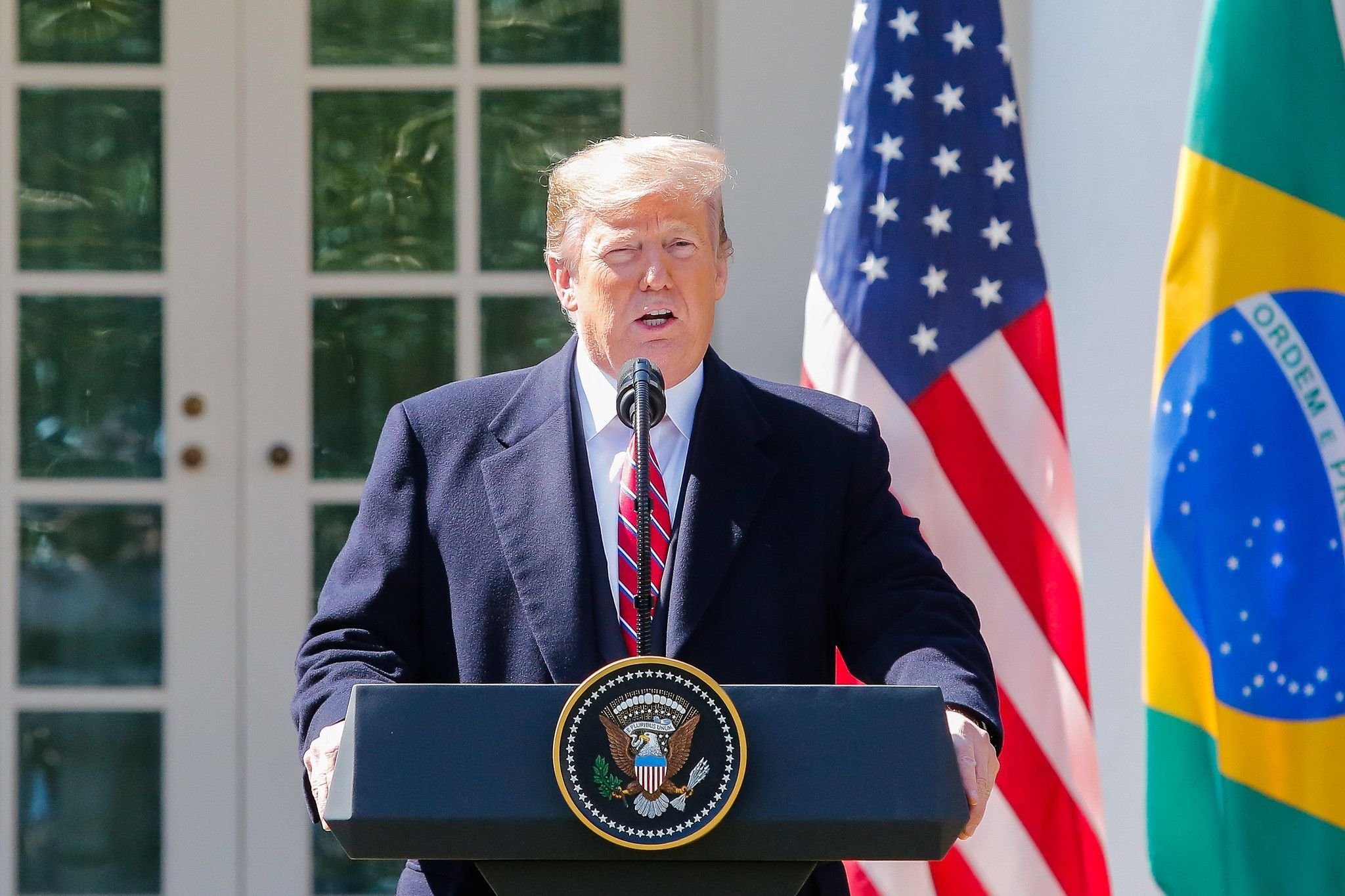 Donald Trump ganha homenagem de deputados brasileiros