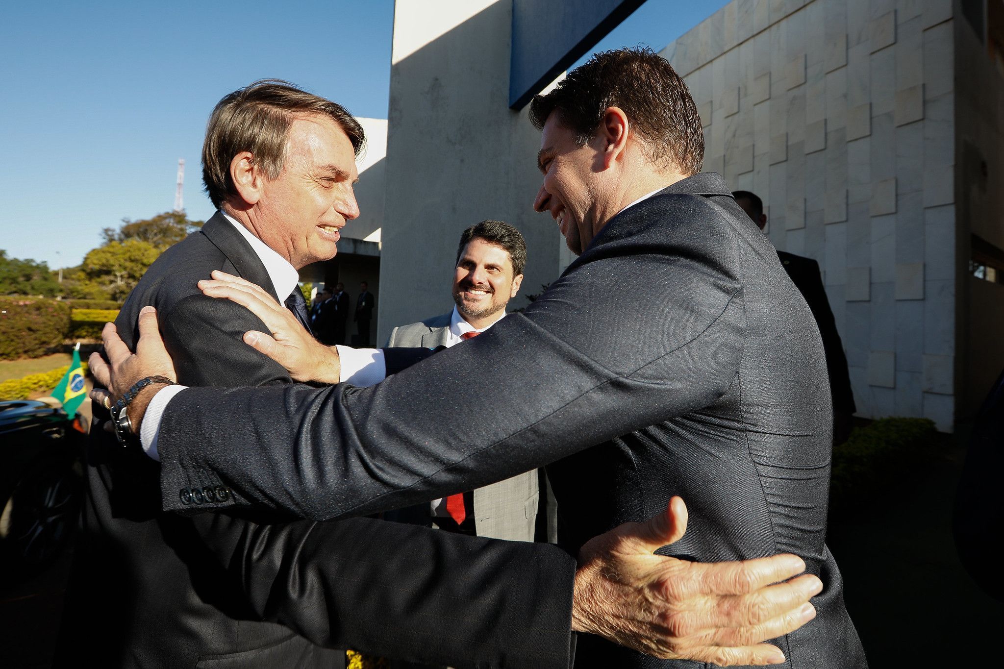 PF conclui inquérito da 'Abin paralela' e indicia Bolsonaro, Carlos e Ramagem