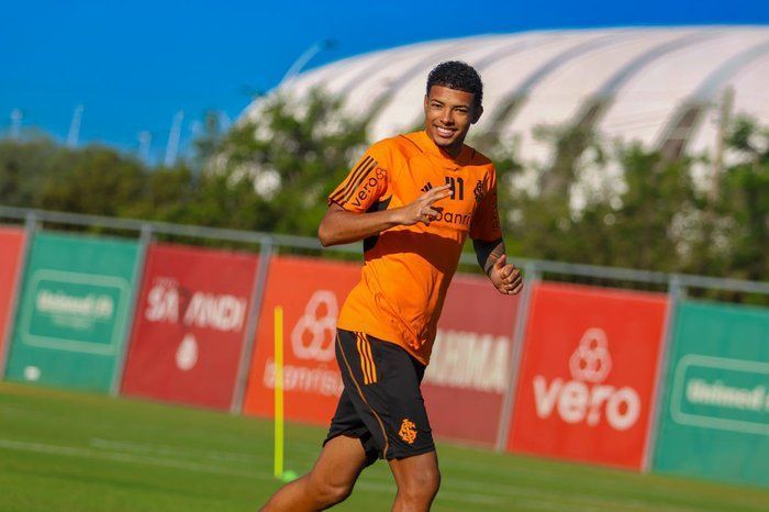 Inter oficializa empréstimo de Matheus Dias ao Nacional de Portugal