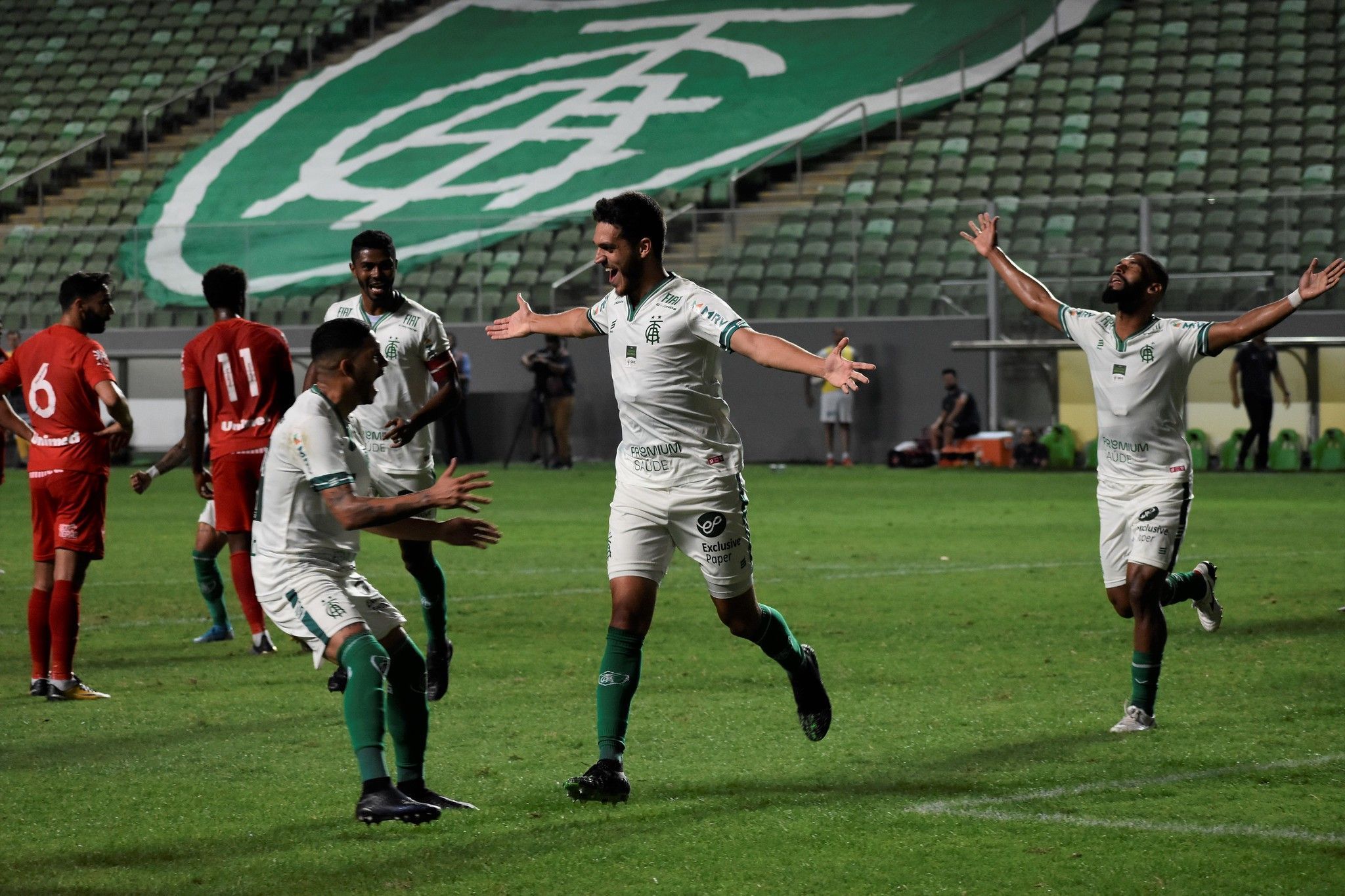 América reencontra Vila Nova após 5 anos e quer manter retrospecto positivo