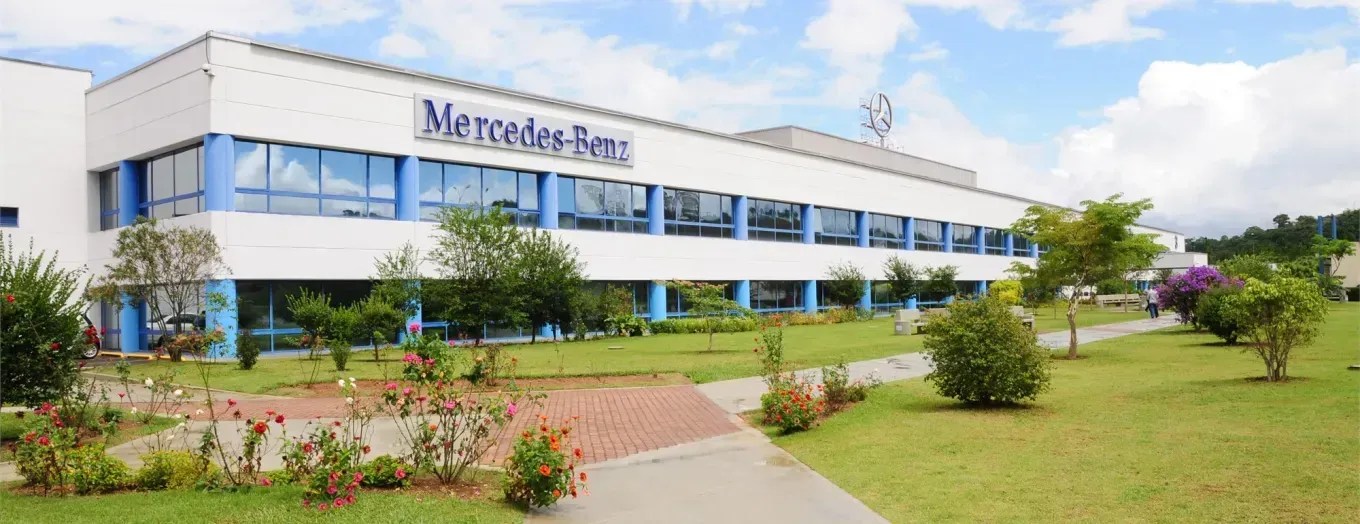 Funcionários da Mercedes-Benz em Juiz de Fora paralisam atividades