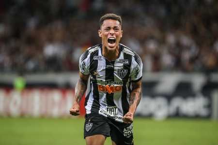 Bruninho (foto), que defendeu o time profissional do Galo entre 2018 e 2020, estava emprestado ao Karpaty, da Ucrânia, que exercerá o direito de compra