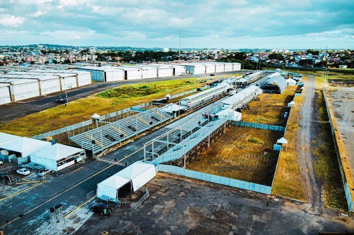 Escolas, mercado e segurança armada: Porto Alegre quer construir 'cidade provisória' para 10 mil desabrigados